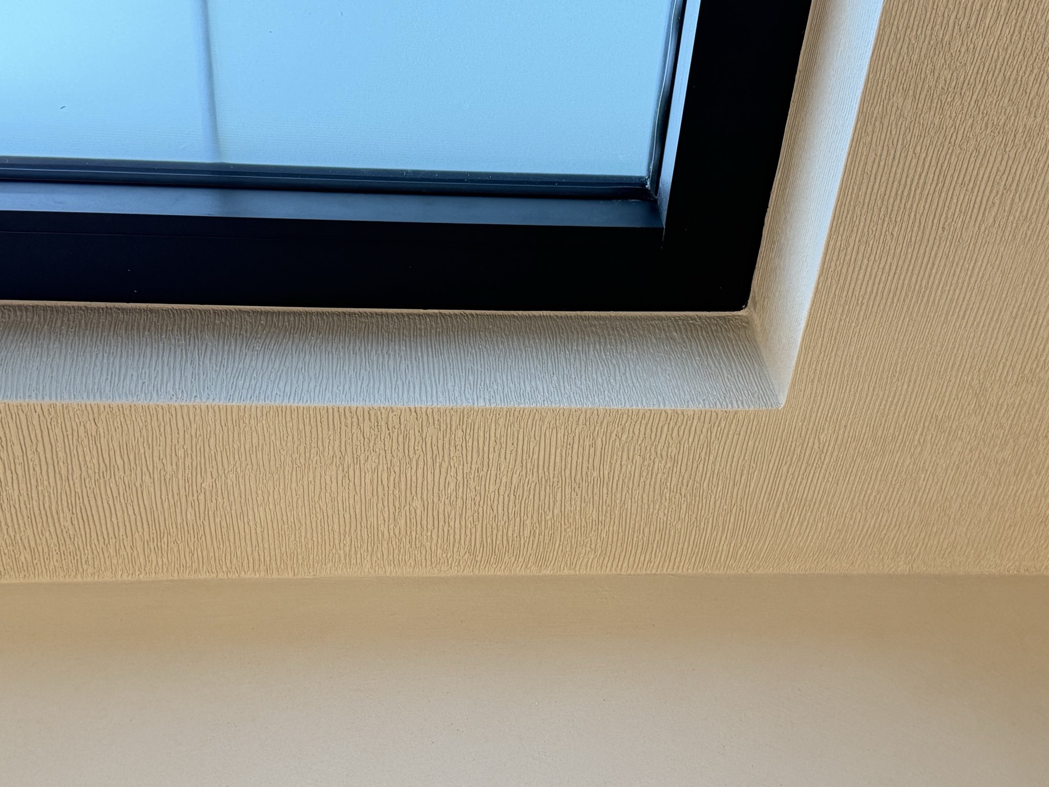 Microcement raamomlijsting in detail